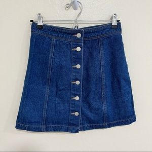 Denim Buttom up skirt - Small